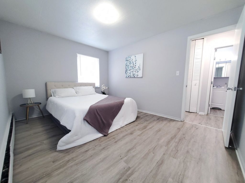 bedroom image 2