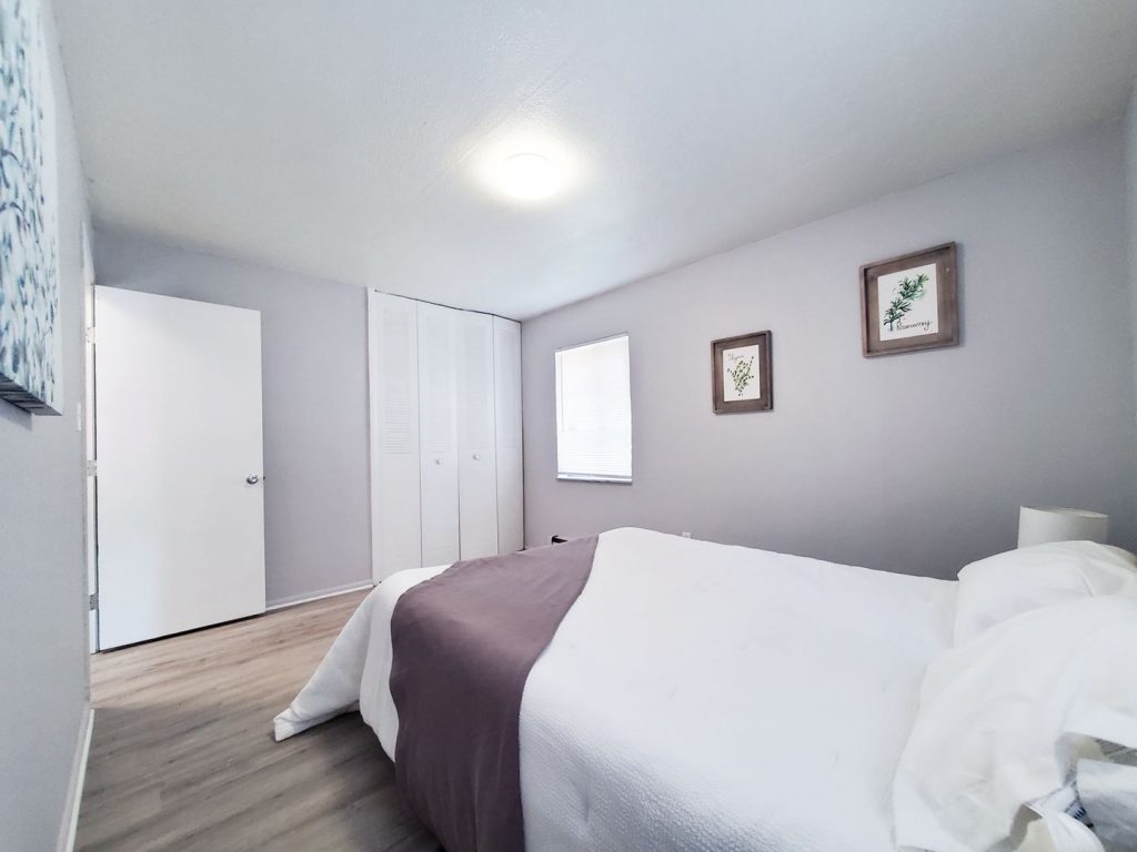 bedroom image 3